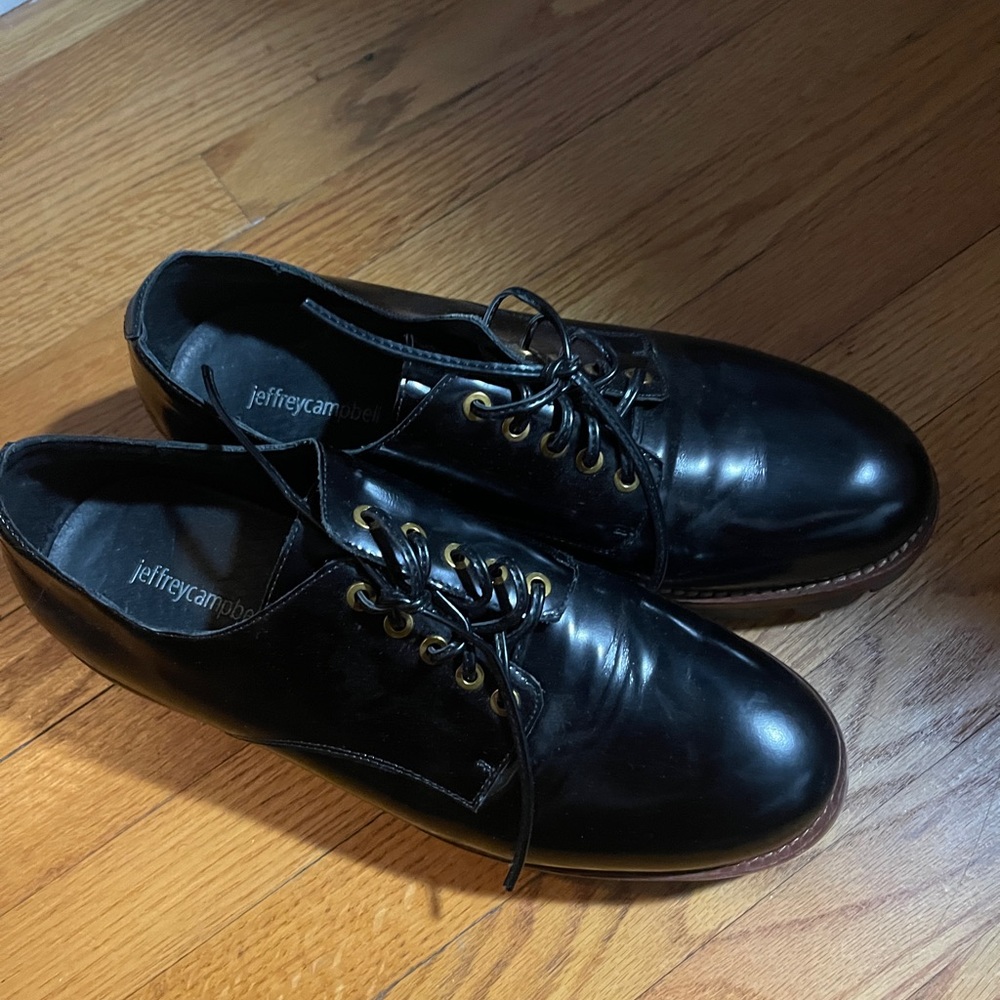 WOMEN’s BLACK LOAFERS SIZE 11